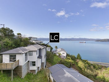 Fabulous Views - Freehold Title