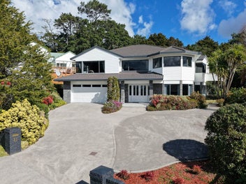 Family Living Meets Top School Convenience