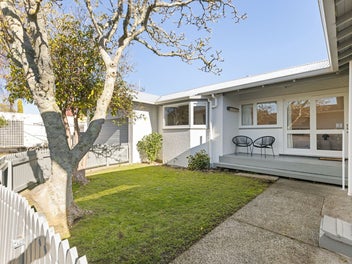 A Rare Hokowhitu Home-&-Income Opportunity!