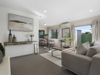 Affordable Freehold Living in the Heart of Howick