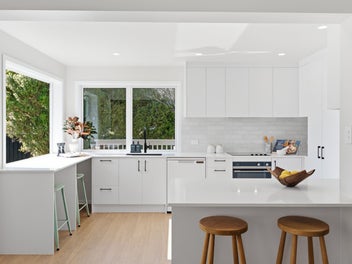 Renovated Coastal Family Living!