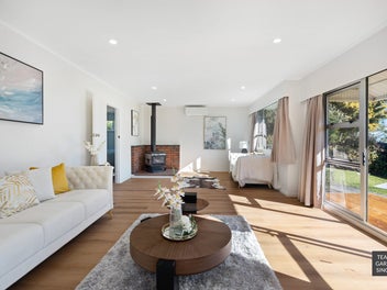 Renovated, HUGE Rumpus & Lifestyle Appeal!