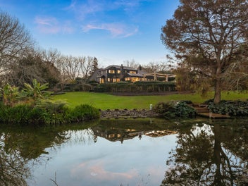 A Truly Exceptional Lifestyle Estate