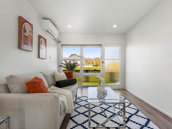 RENOVATED Home - Entry Level in DGZ