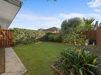 Golden Triangle Gem - Spacious Single-Level Living