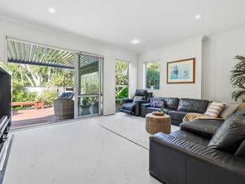 Fletcher Built | Reserve-Side Living