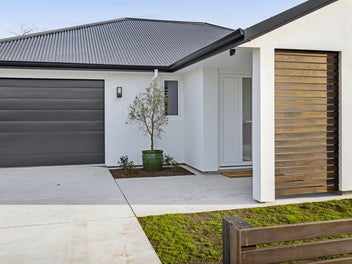 Brand New Premium Townhouse