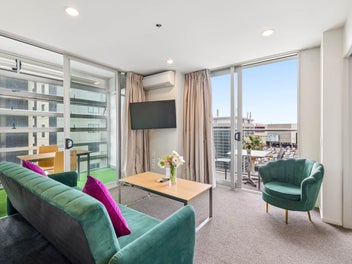 Corner apartment plus secure carpark