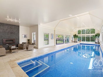 GRAND 767m2 ESTATE on a Prestigious 2162m2 Site