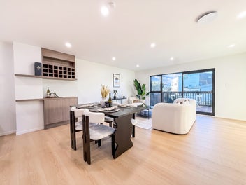 Brand-New in the Heart of Howick