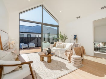 Five bedrooms, three-car garaging & brand new