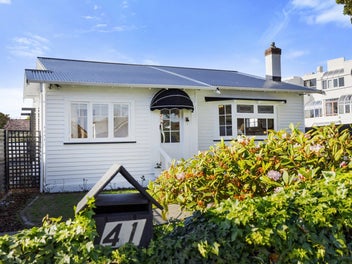 Charming 1930s Bungalow with Subdivision Potential