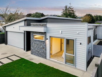 Modern, Versatile & Exceptional Value!