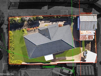 Premium East Auckland Location with Potential!