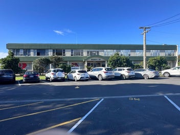 Image 1 of 6