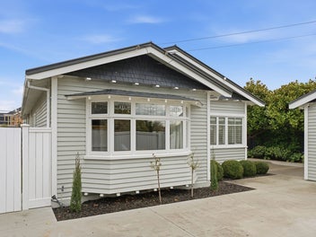 Charming with Contemporary Comforts!