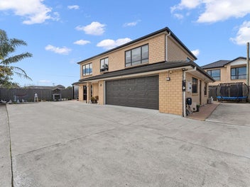 Space, Style & Convenience - A Perfect Family Home