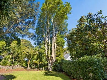 Landmark Property - Vendors to Cambridge!