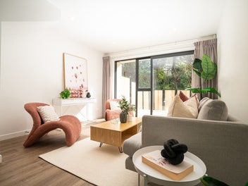 FREEHOLD TITLE – YOURS TO OWN