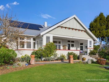 Character, Space & Garden Living in Wakatu