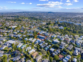 Freehold block of 7 residential units