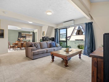Views, versatility and maximum affordability!