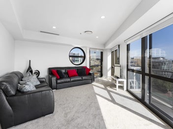 Corner Class with Harbour Views