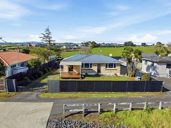 Modern Comfort with Minor Dwelling Potential