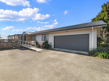 Image 1 of 20