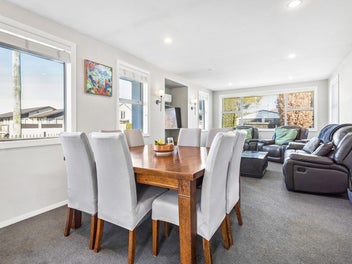 Owner wants to see a SOLD sign!