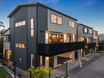 Six Brand New Homes Available