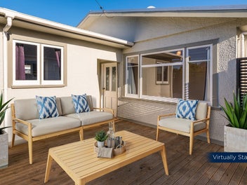 Charming, tidy home in a convenient location
