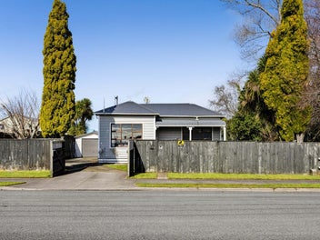 Image 1 of 25