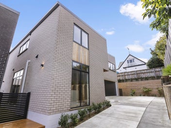 Huge Freehold, Standalone,St Heliers Family Living