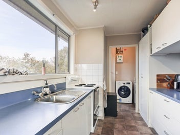 Calling First Home Buyers and Investors.