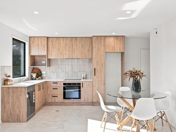Prime City-Fringe Living