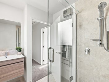 Prime City-Fringe Living