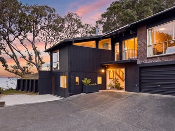 The Ultimate Coastal Lock-Up-and-Leave