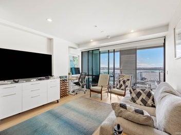Over 10% Return-Prefect CBD Homes with Great S...