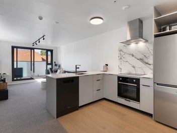 Your DGZ Starter or City Bolt Hole