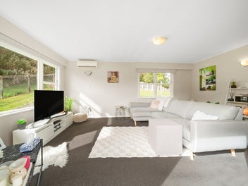 Refreshed. Just Move In And Enjoy