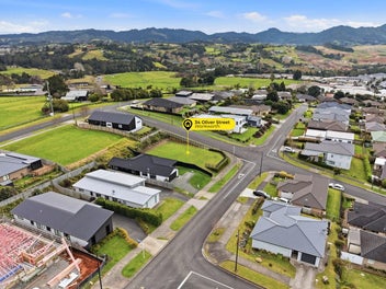 Your Opportunity On Oliver Street!