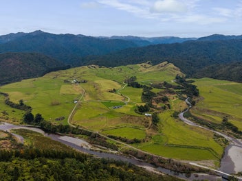 FOUR LOTS. REMARKABLE SETTING!