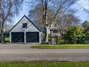Established, Spacious & Full of Charm