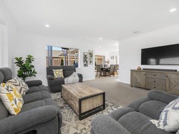 Pristine Brick & Tile Gem in BDSC Zone