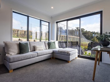 Space, Light, and Privacy: 3-Bedroom End-Townhouse