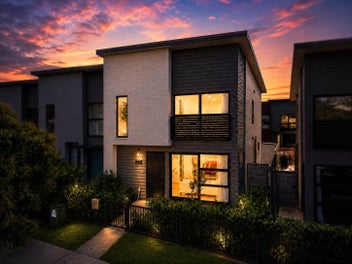 Modern Living in the Heart of Swanson