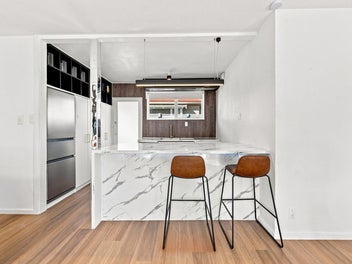 Low-Maintenance Luxury in the Heart of Sydenham