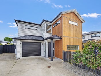 Ultimate Family Set-up in Avondale
