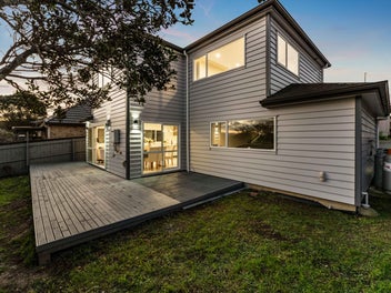 Fully Renovated Family Living in the MAGS Zone